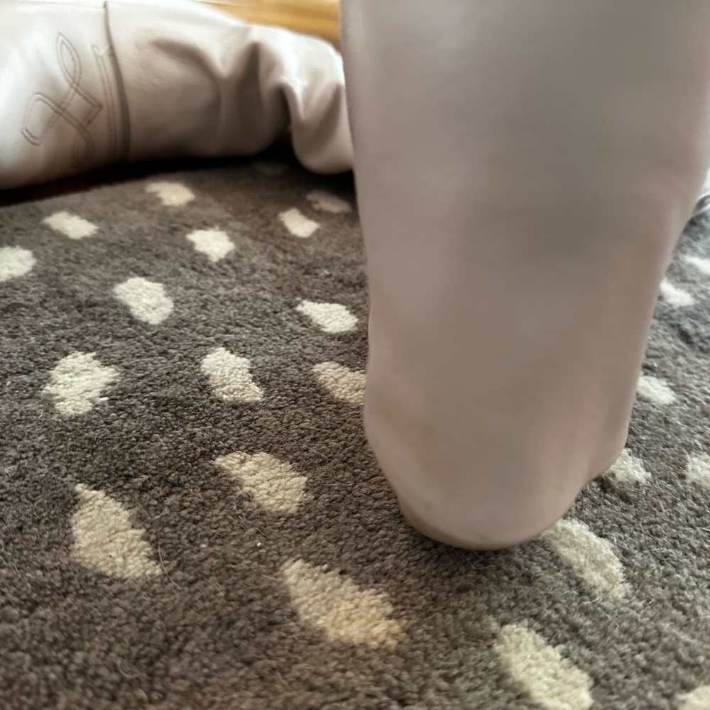 Steve Madden white Lassy cowboy boots 7 - Picture 7 of 11